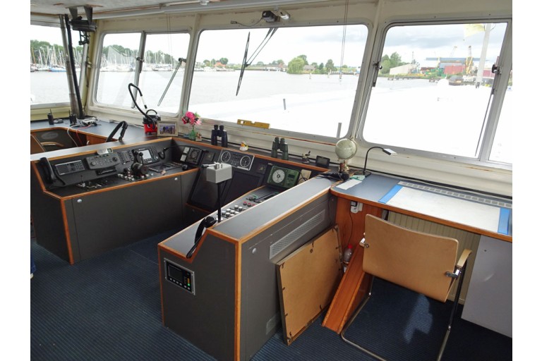 Hotel / Passenger ship 128 pax