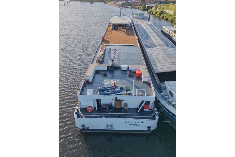Hotel / Passenger ship 128 pax