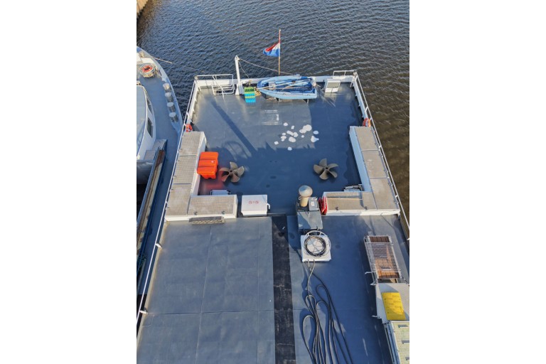 Hotel / Passenger ship 128 pax