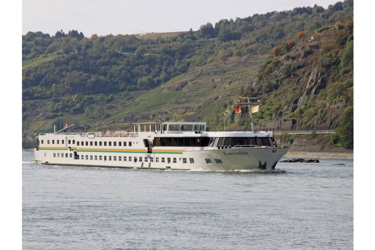 Hotel / Passenger ship 128 pax