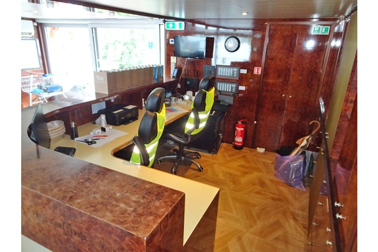 Hotel / Passenger ship 128 pax