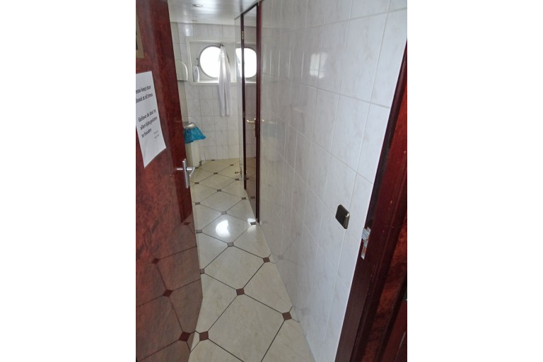 Hotel / Passenger ship 128 pax