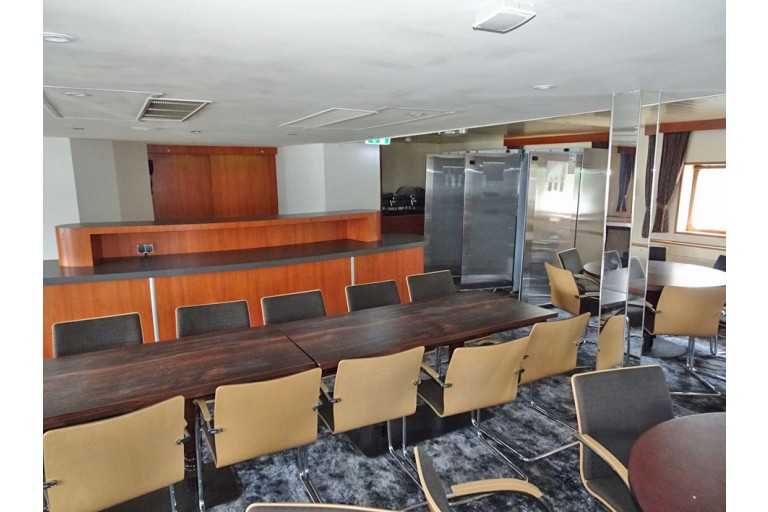 Hotel / Passenger ship 128 pax