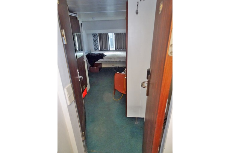 Hotel / Passenger ship 128 pax