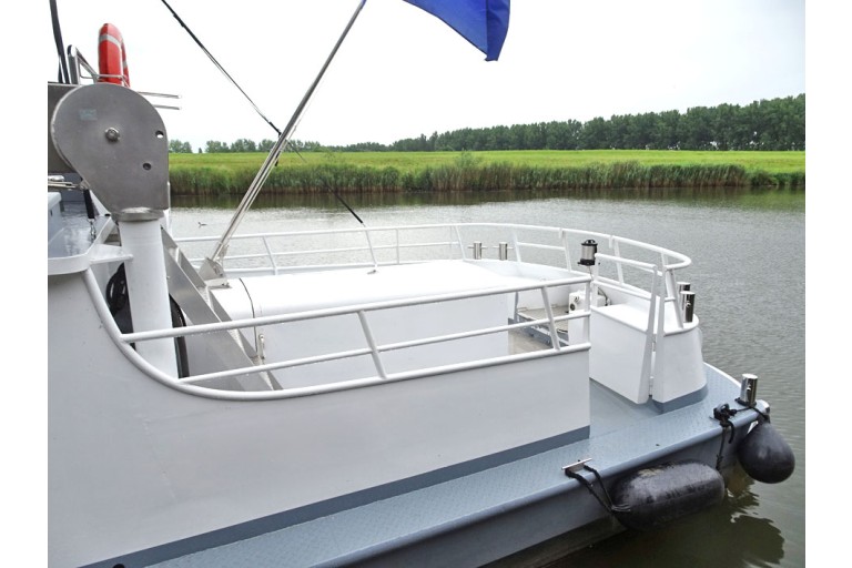 Luxury Liveaboard, Rhine certified
