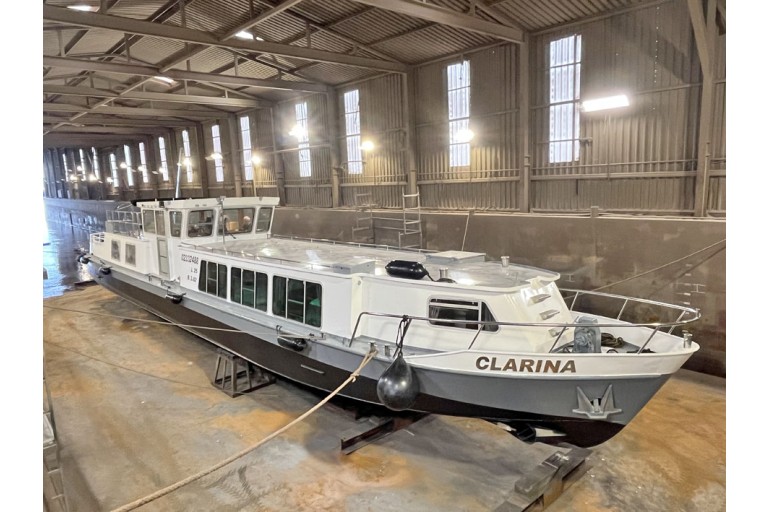 Luxury Liveaboard, Rhine certified