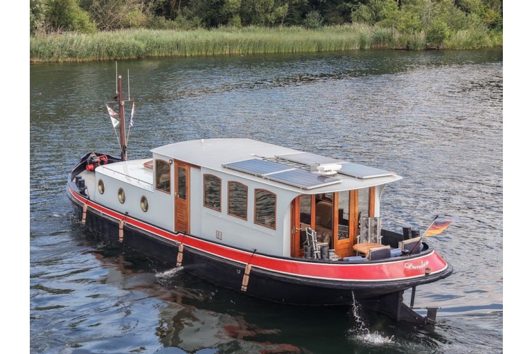 Luxe Motor 16.20 Deckhouse