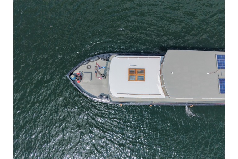 Luxe Motor 16.20 Deckhouse