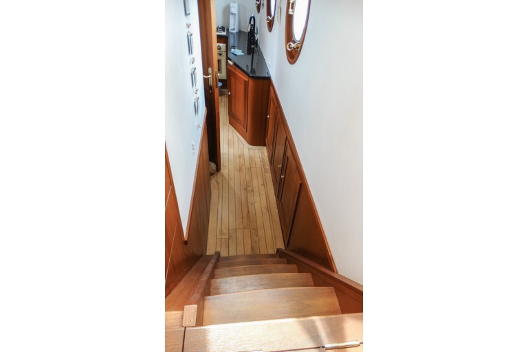Luxe Motor 16.20 Deckhouse