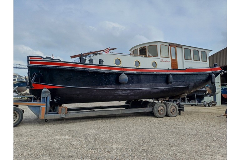 Luxe Motor 16.20 Deckhouse