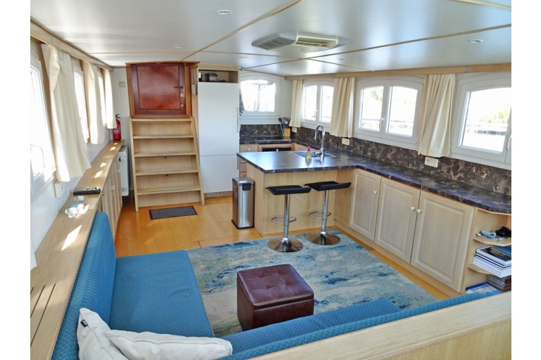 Luxe Motor Dutch Barge 21.08, ES-TRIN certified