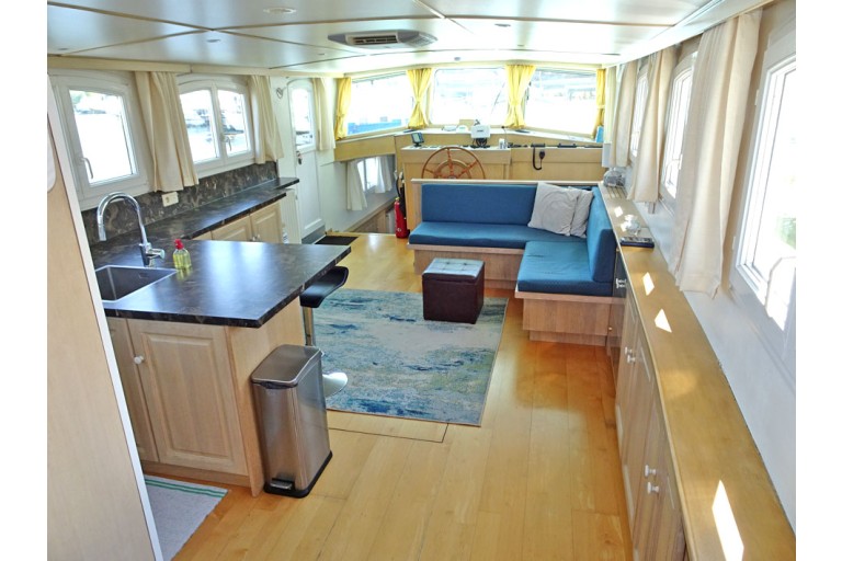 Luxe Motor Dutch Barge 21.08, ES-TRIN certified