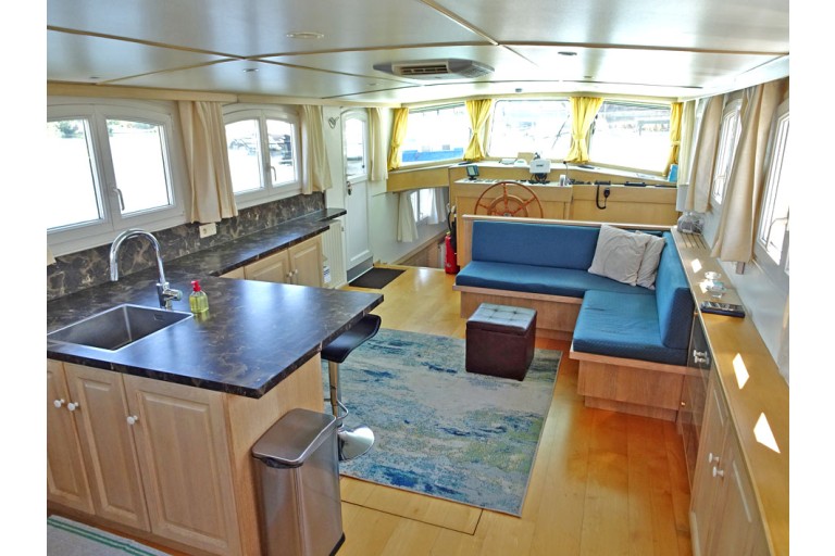 Luxe Motor Dutch Barge 21.08, ES-TRIN certified