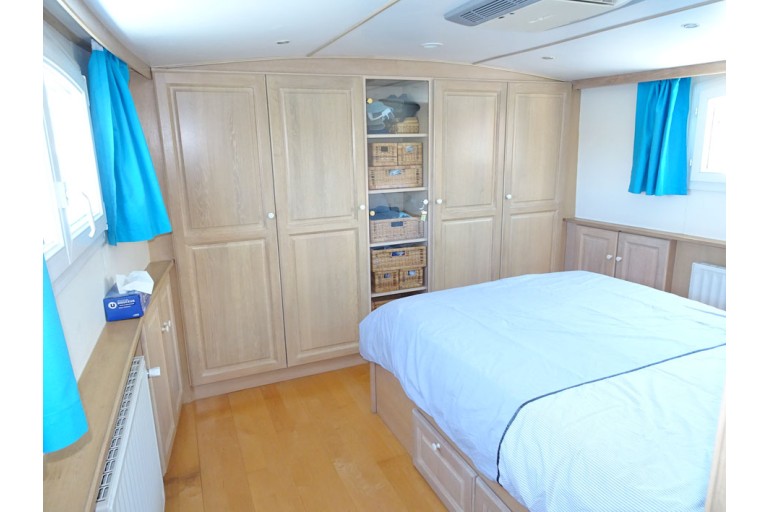 Luxe Motor Dutch Barge 21.08, ES-TRIN certified