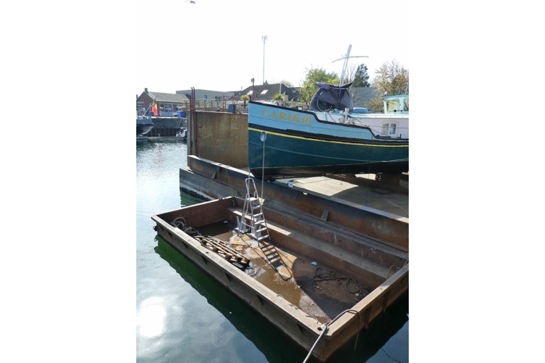 Luxe Motor Dutch Barge 21.08, ES-TRIN certified