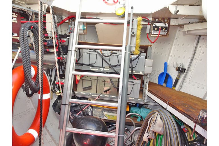 Luxe Motor Dutch Barge 21.08, ES-TRIN certified