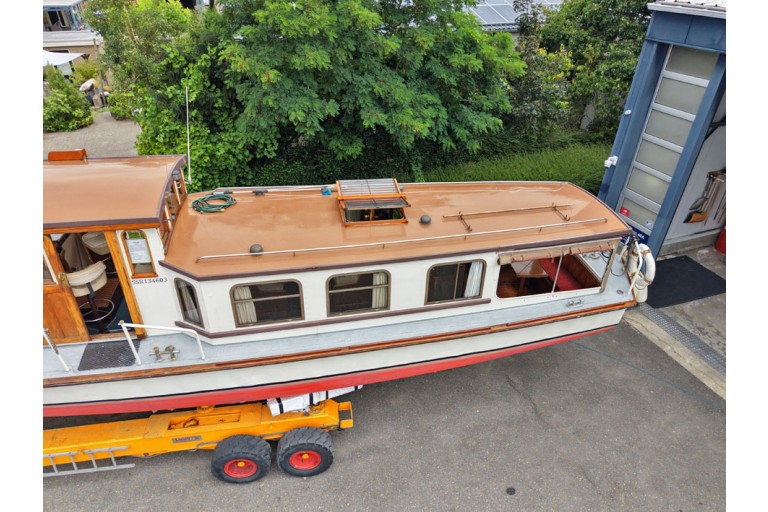 Classic Motor Yacht 13.80, ex Barkasse