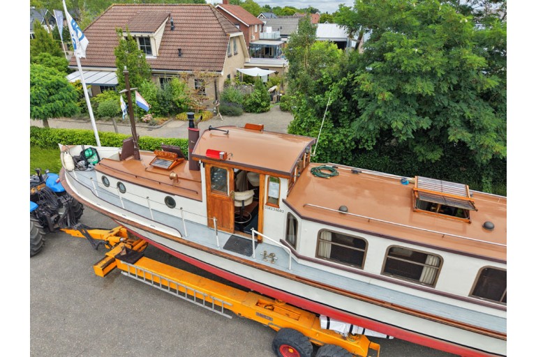 Classic Motor Yacht 13.80, ex Barkasse