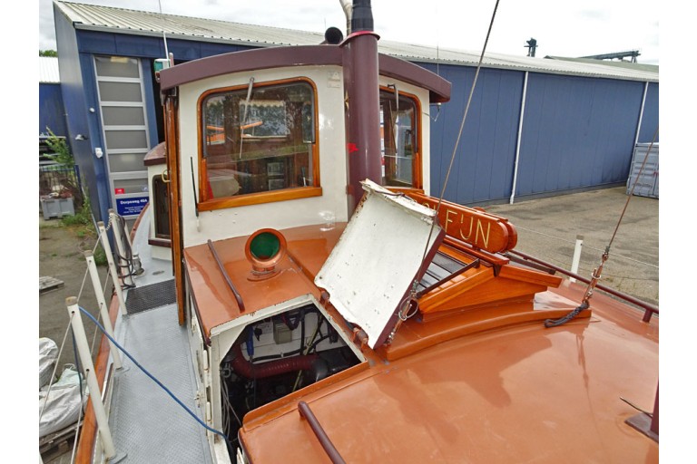 Classic Motor Yacht 13.80, ex Barkasse