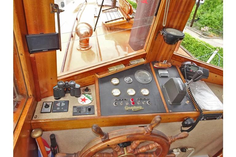 Classic Motor Yacht 13.80, ex Barkasse