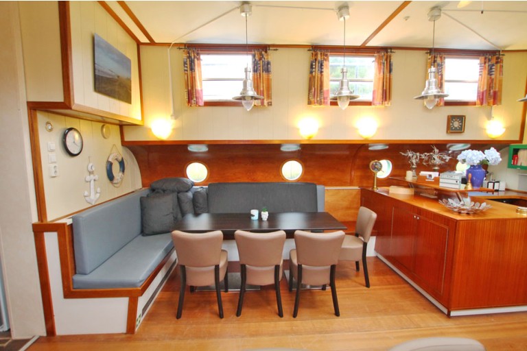 Rhine Hotel / Passenger ship, 19 pax