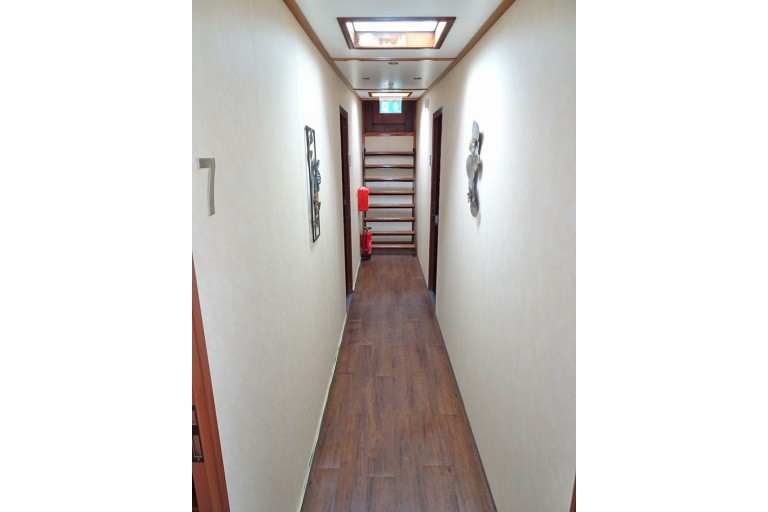 Rhine Hotel / Passenger ship, 19 pax