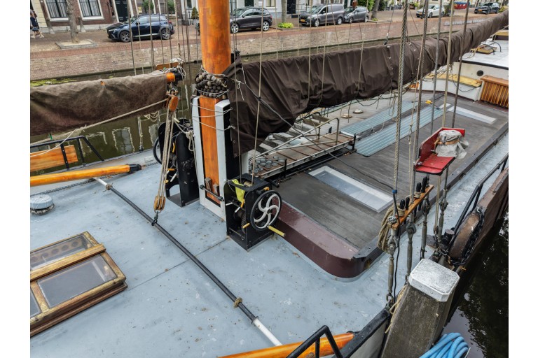Zeetjalk met woonbestemming en CBB