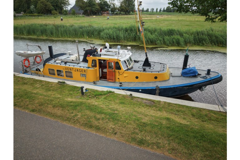 Dutch Barge Ex Patrolvessel 14.78