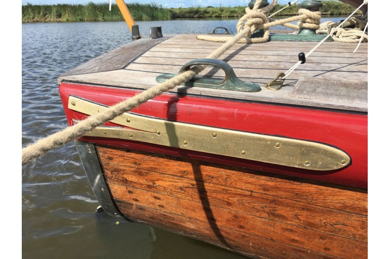 ehemalige Marine-Motorbarkasse 30