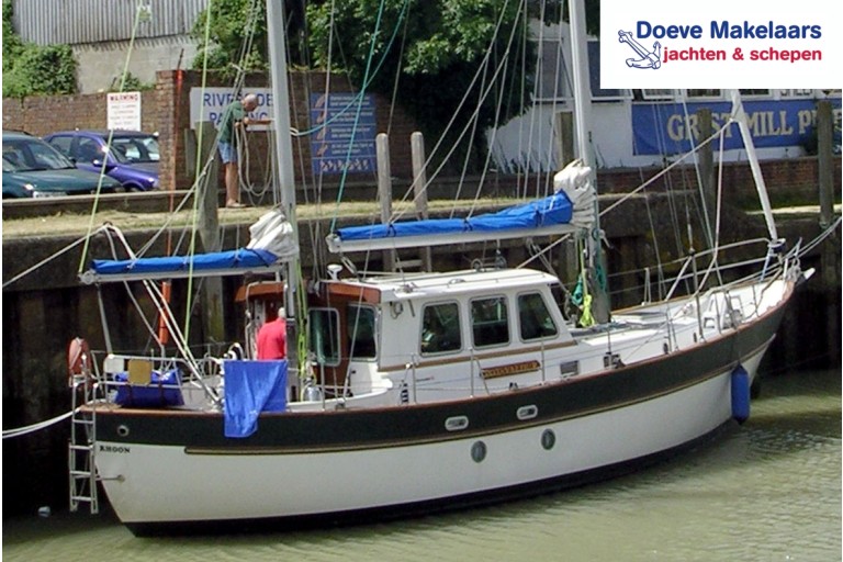 Dartsailer 38