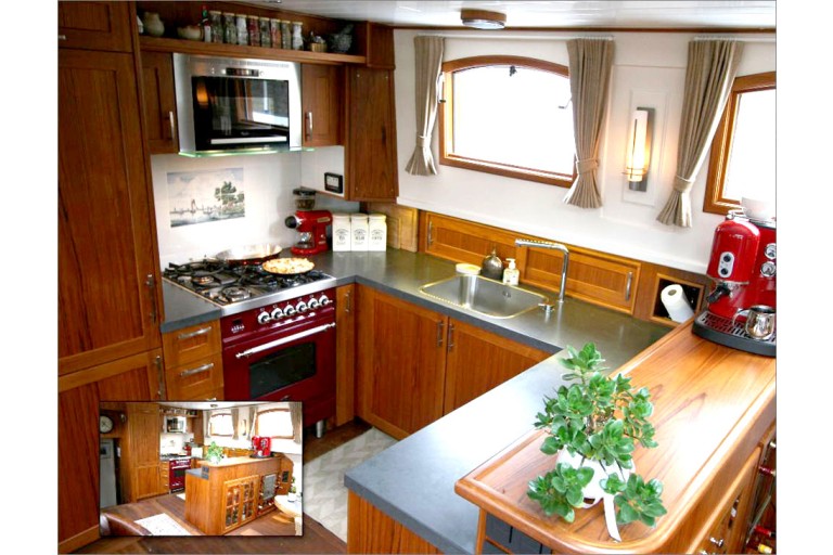 Peniche Hollandaise / Luxe Motor 19.75 Cruise