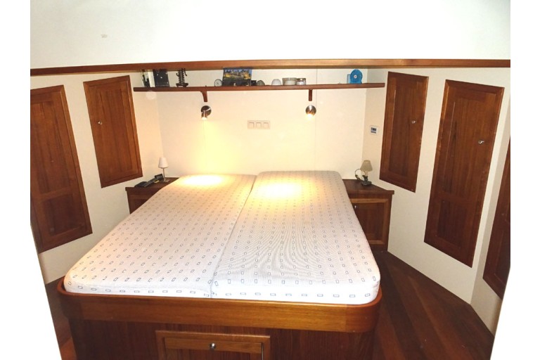 Peniche Hollandaise / Luxe Motor 19.75 Cruise