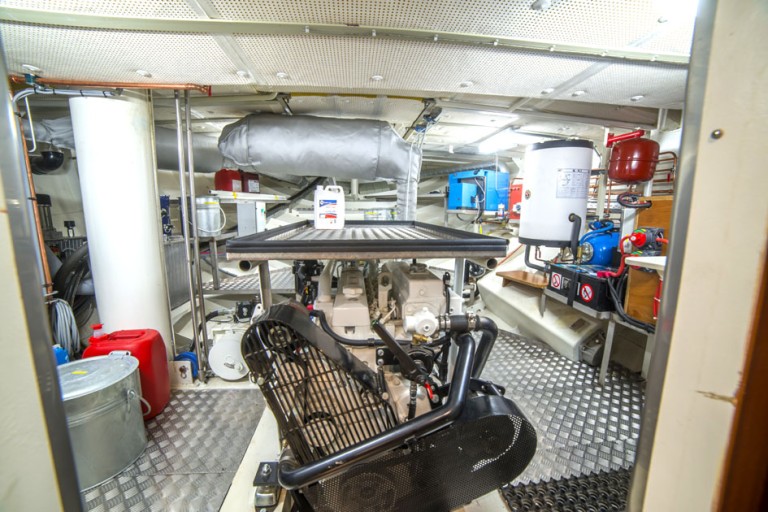 Peniche Hollandaise / Luxe Motor 19.75 Cruise