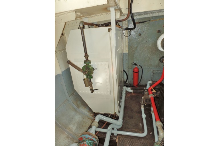 Tugboat Marlene with TRIWV