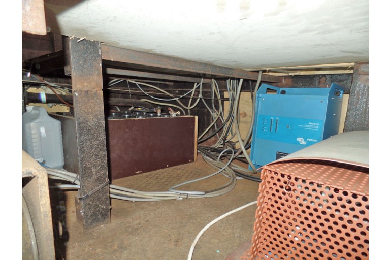 Tugboat Marlene with TRIWV