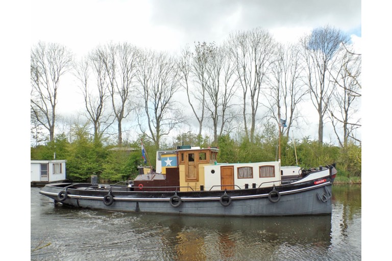 Tugboat Marlene with TRIWV