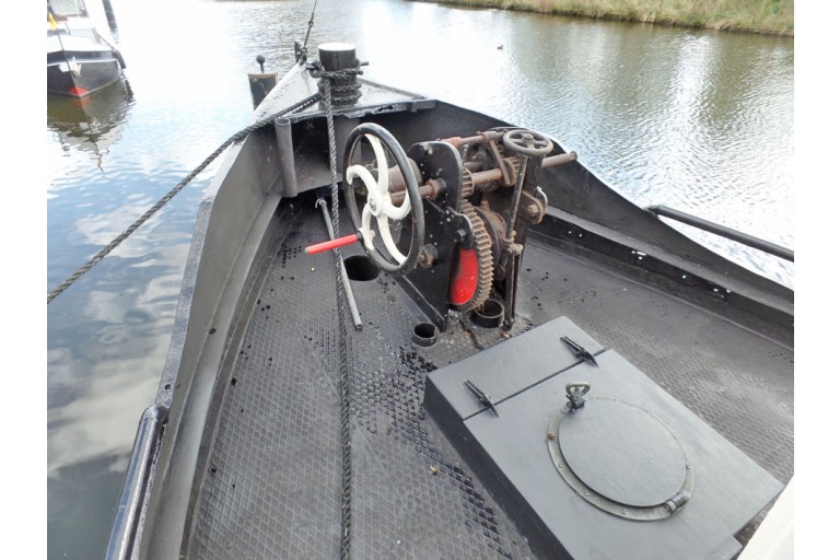 Tugboat Marlene with TRIWV