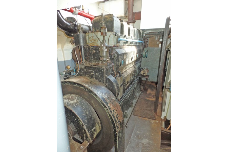 Tugboat Marlene with TRIWV