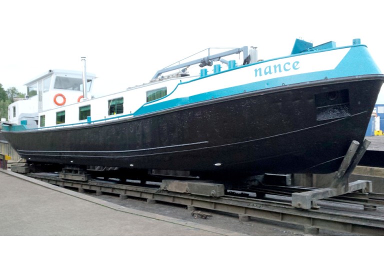 Dutch Barge 28.65 with TRIWV Rhine