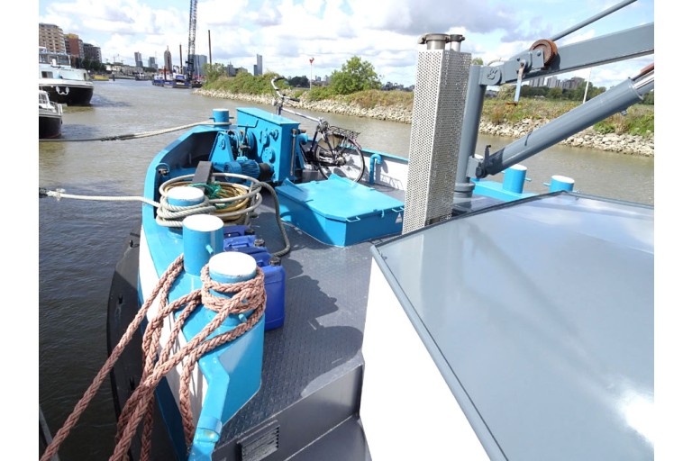 Dutch Barge 28.65 with TRIWV Rhine