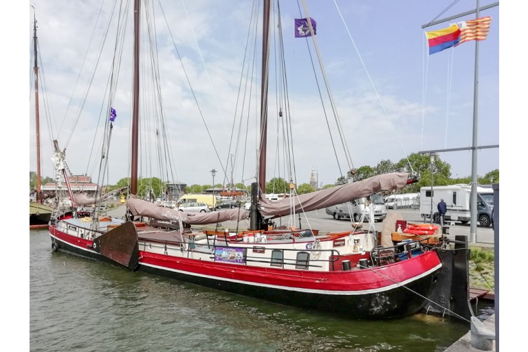 Voile Klipper 24.35 (avec certificat communautaire) 12 passagers