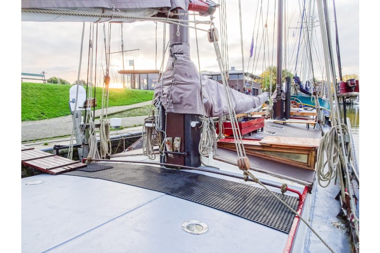 Voile Klipper 24.35 (avec certificat communautaire) 12 passagers